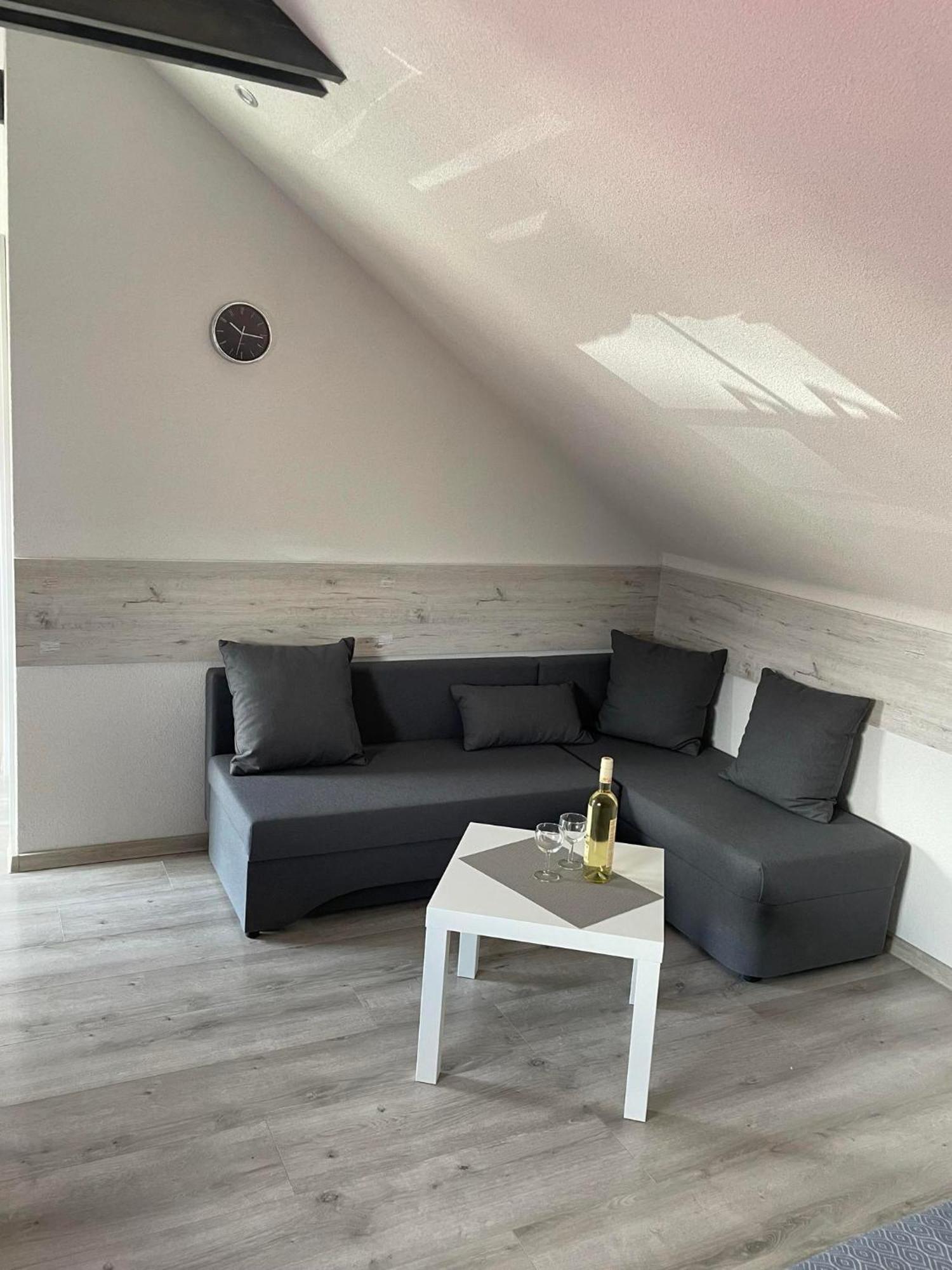 Apartmanovy Dom Stela Бешенёва Экстерьер фото